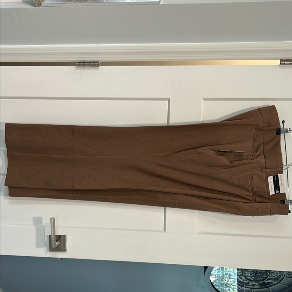 Women’s Brown Curvy Boot Cut
